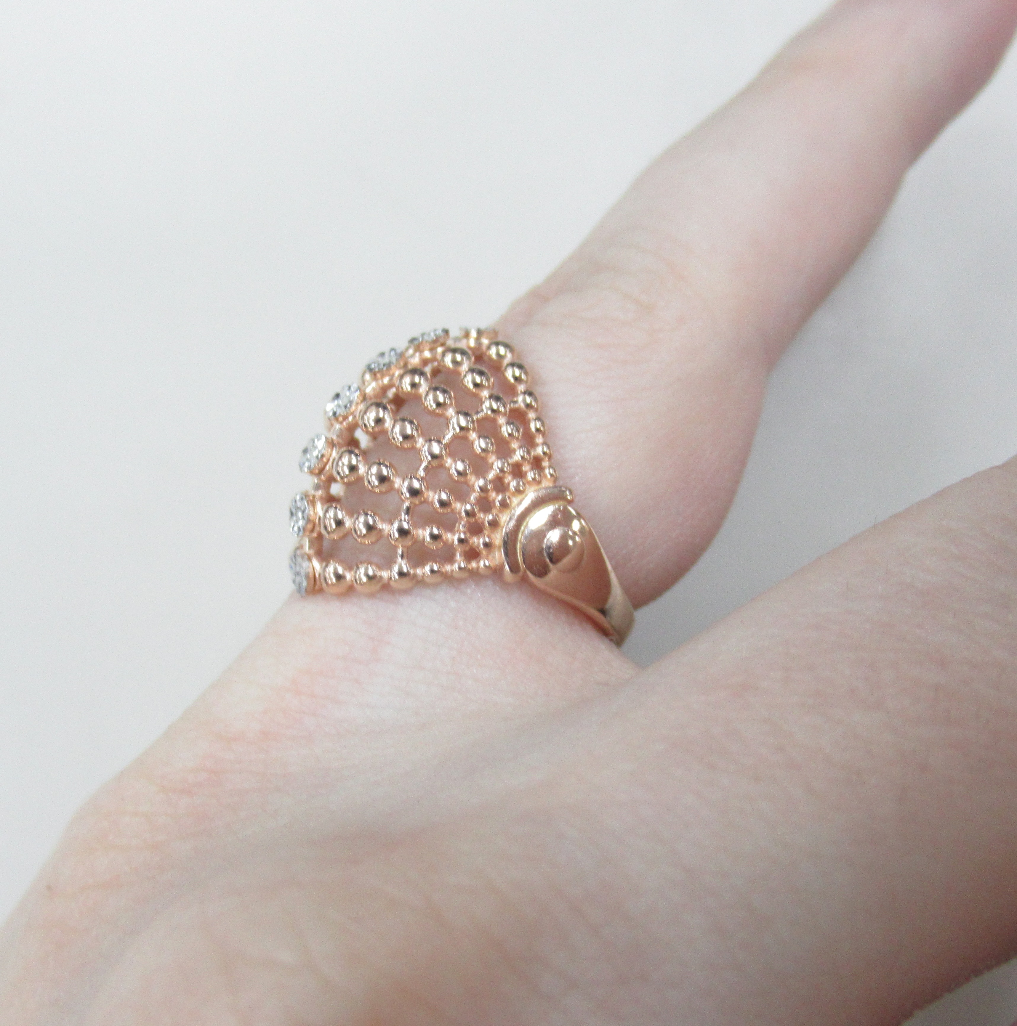 Серебряное кольцо с бриллиантами